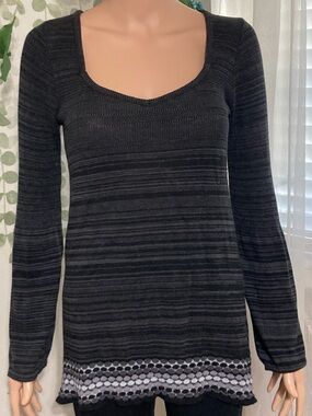 💎 Sz M Decree Black & Charcoal Gray Striped Knit Long Sleeve Sweater Top